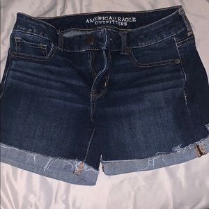 Super cute American Eagle  shorts. Size 4!